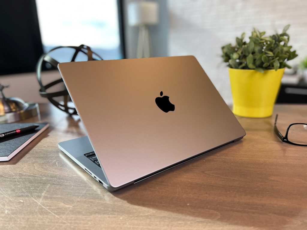 14-inch M1 Pro MacBook Pro 2021